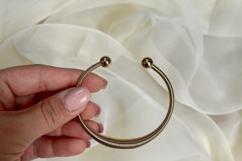 Echo bracelet