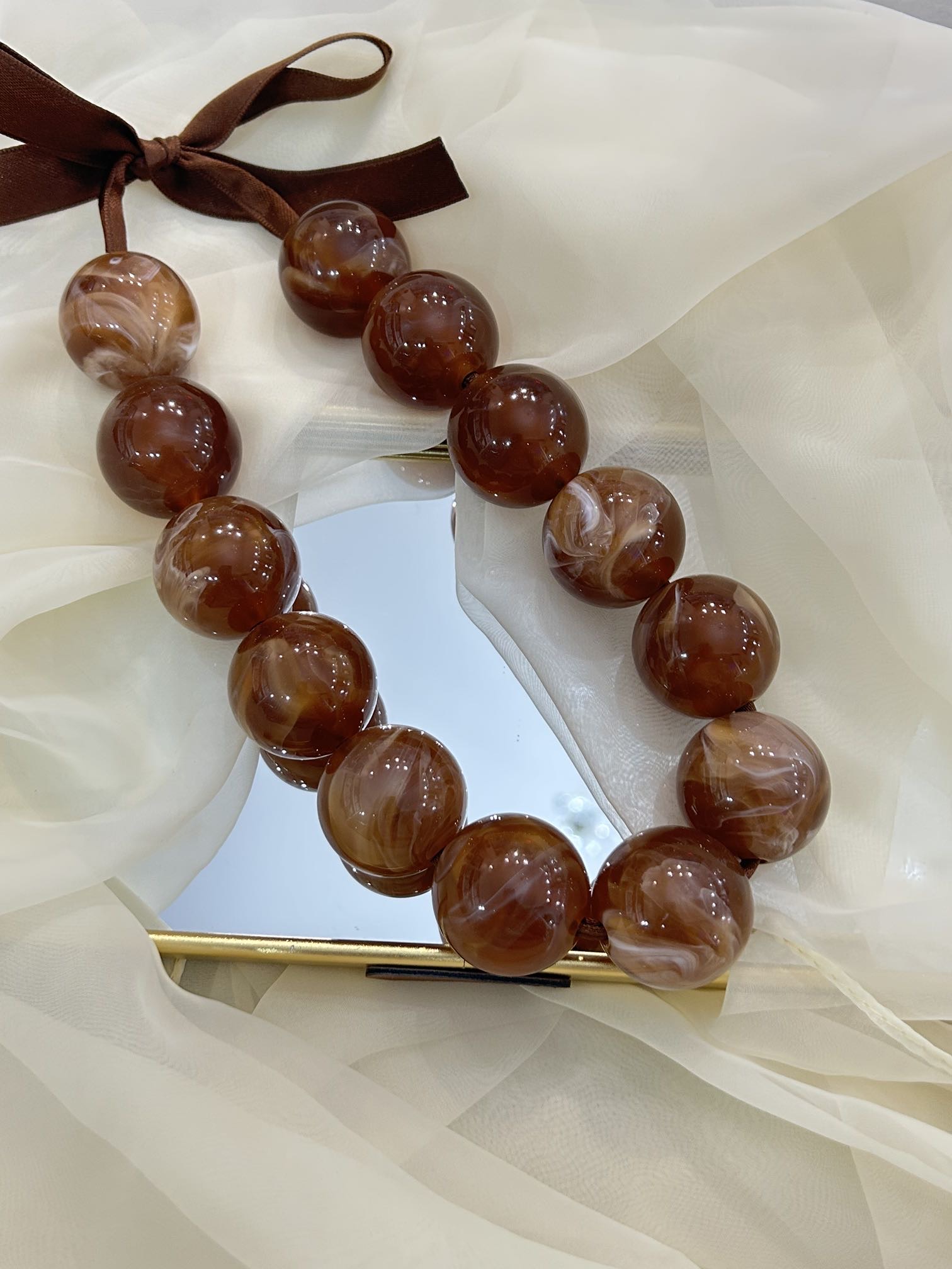 Marble Glow necklace