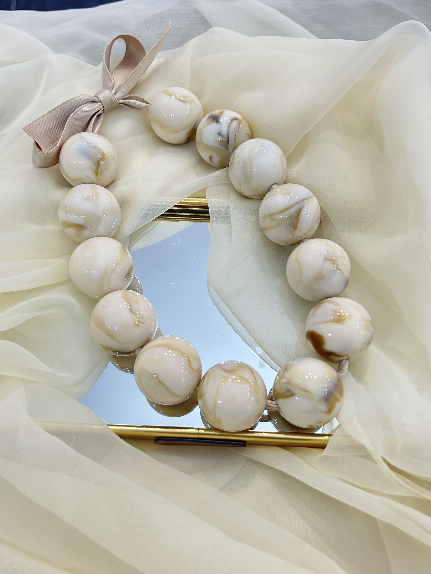 Marble Glow necklace - Image 3