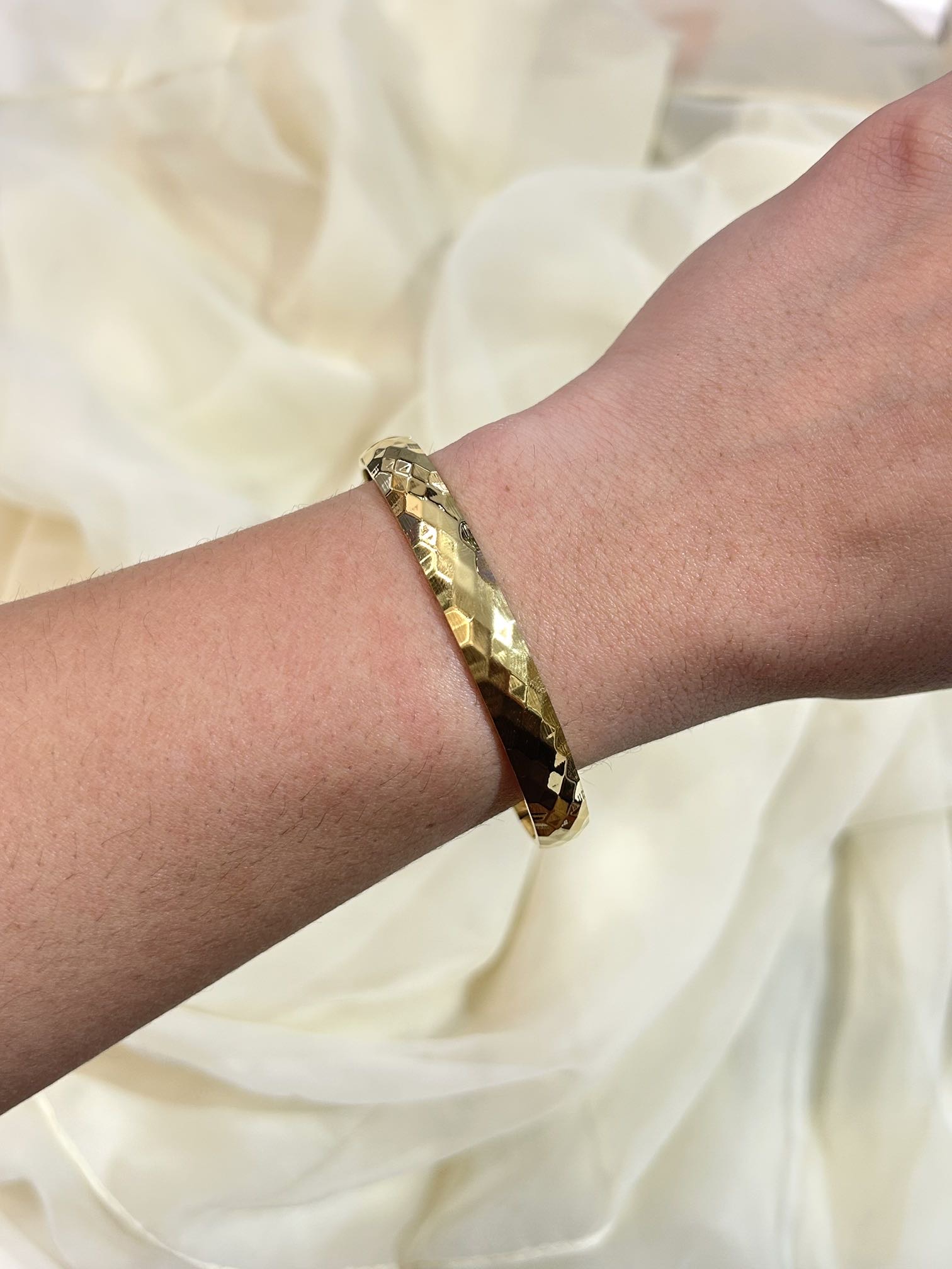 Prista Glow bracelet - Image 2