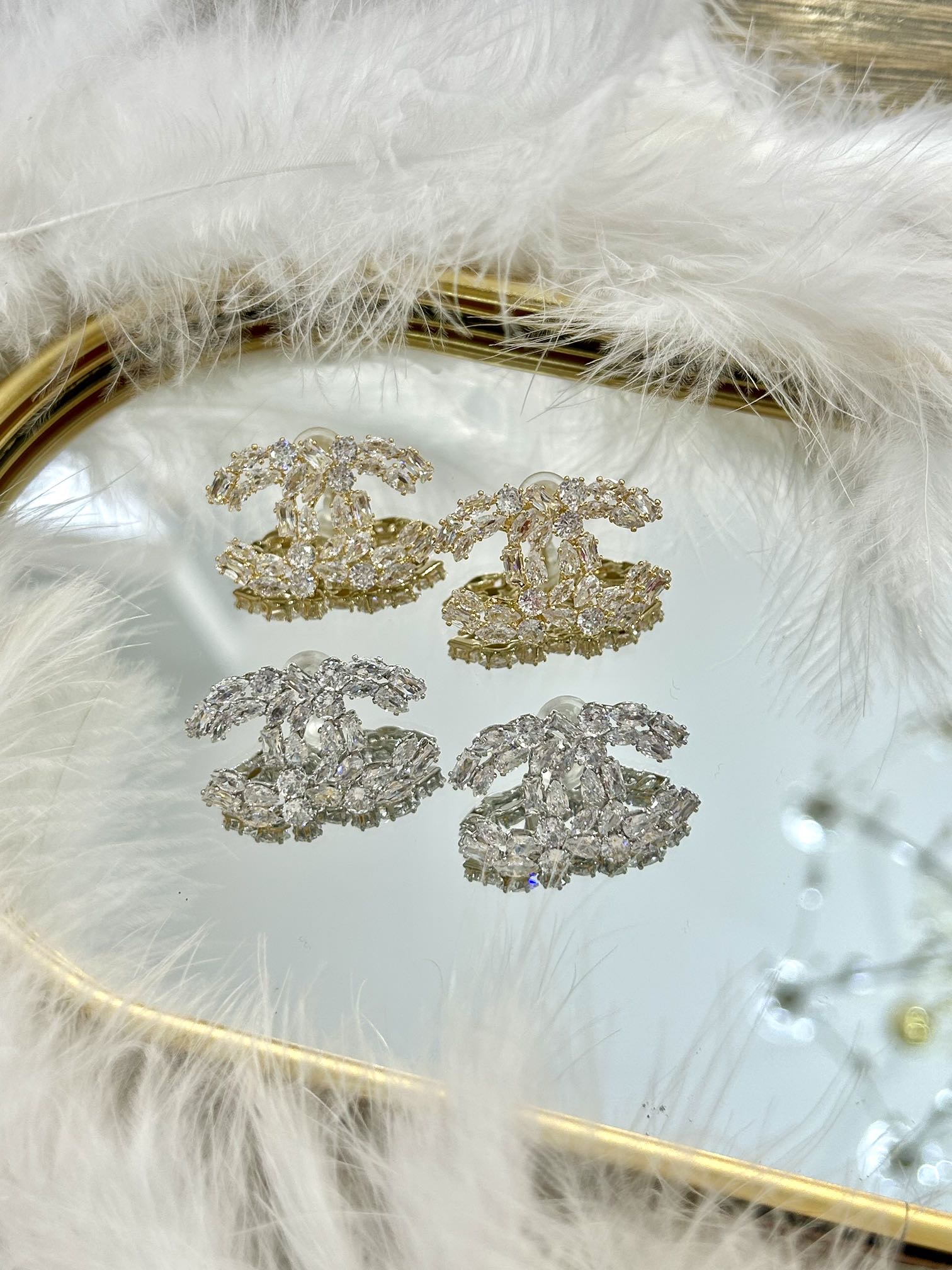 Prestige Spark earrings